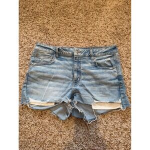 American Eagle Next Level Stretch Distressed Denim Cut Off Shorts Light Wash 12
